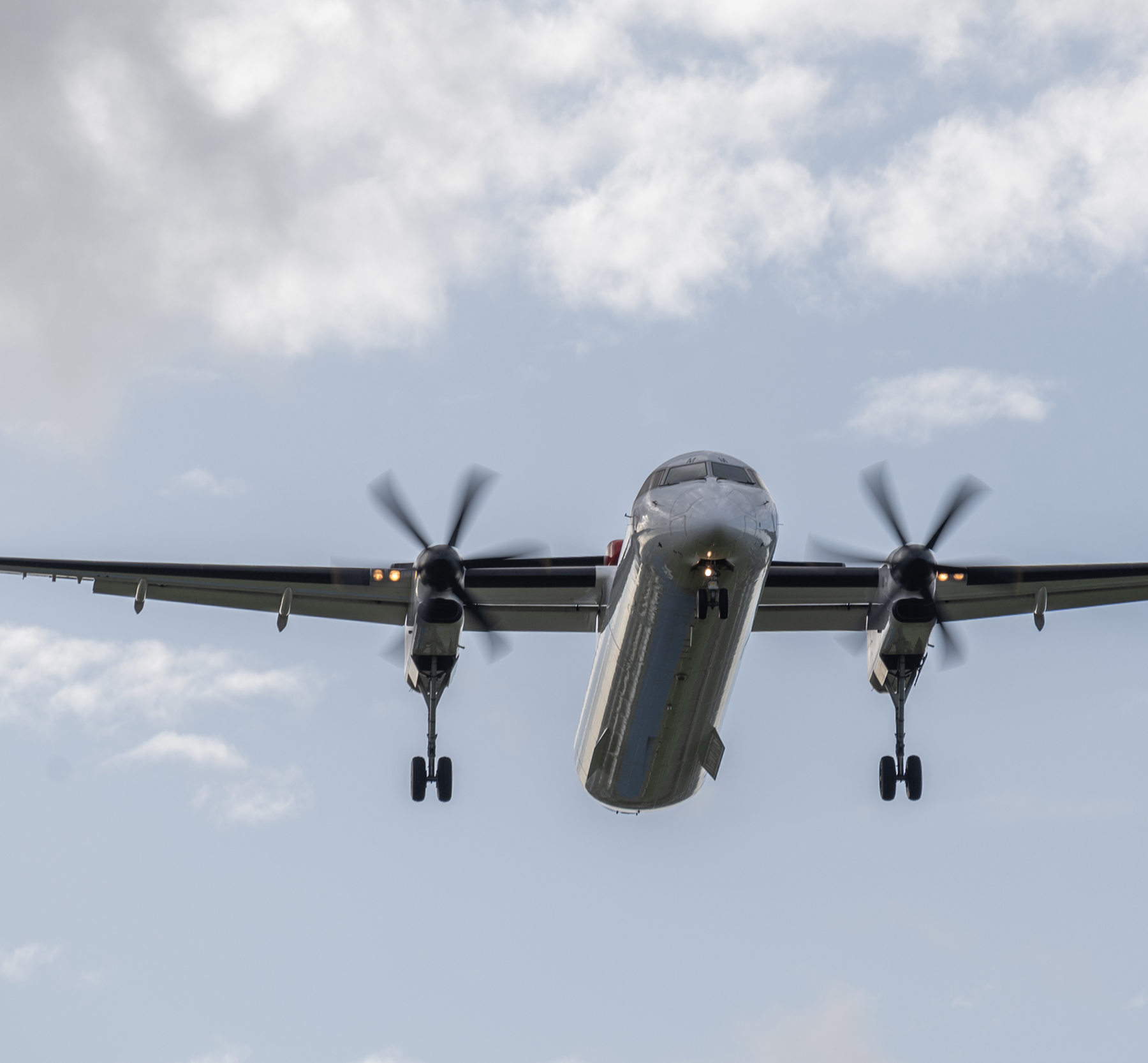 Qantas Dash 8